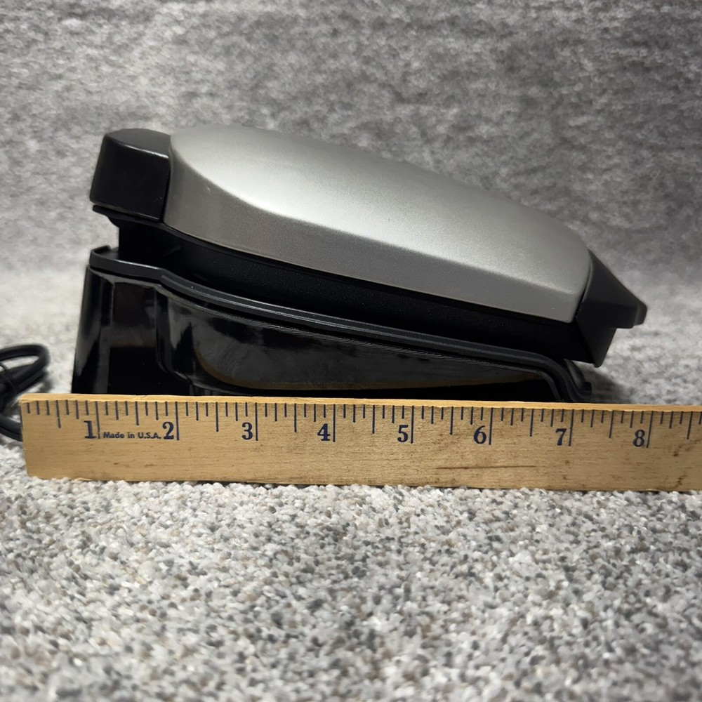 George Foreman Lean Mean Fat Reducing Grilling Machine Model GR10AS Silver