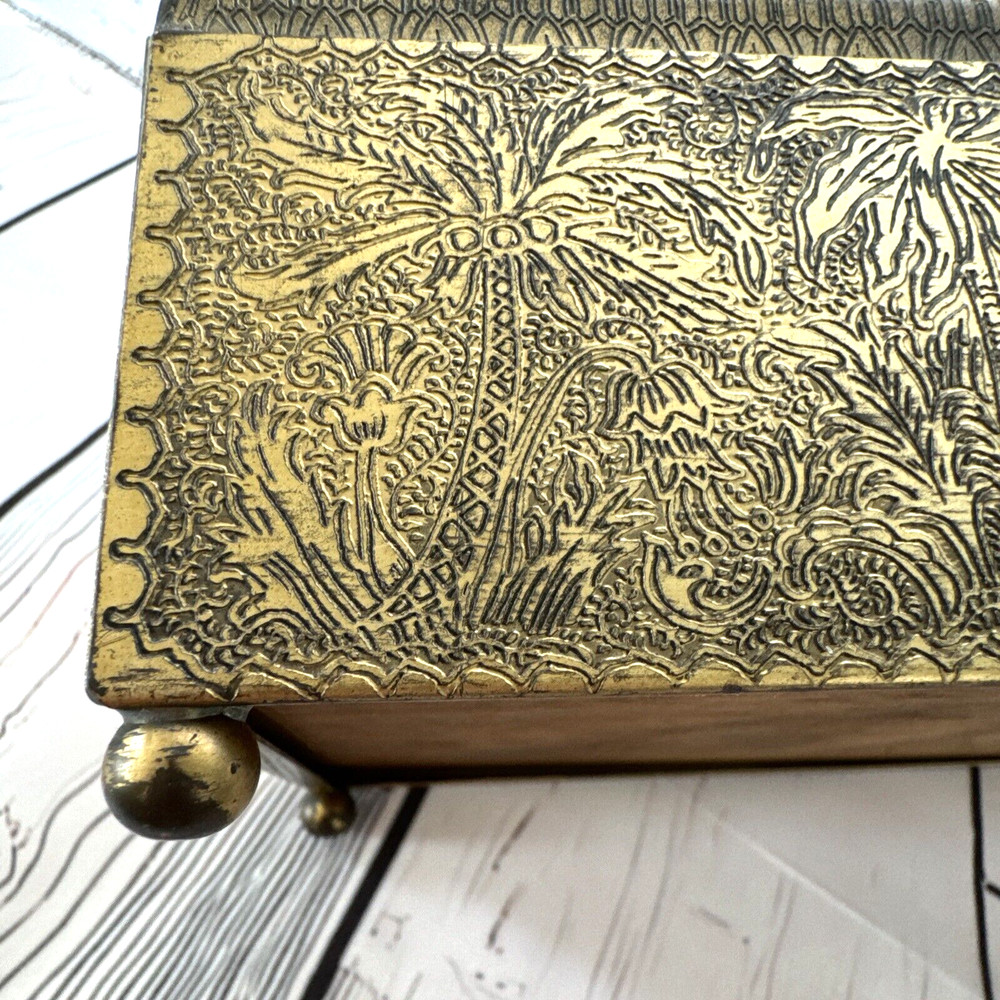 HAND TOOLED ENGRAVED SOLID BRASS STASH BOX CHEST ELEPHANT OX LION ELK HUNTER