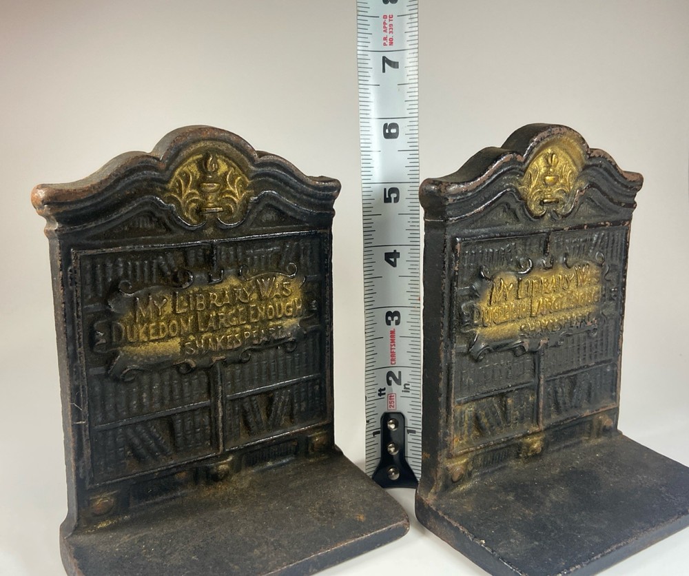 Vtg Cast Iron Bookend Set - Shakespeare Library Theme