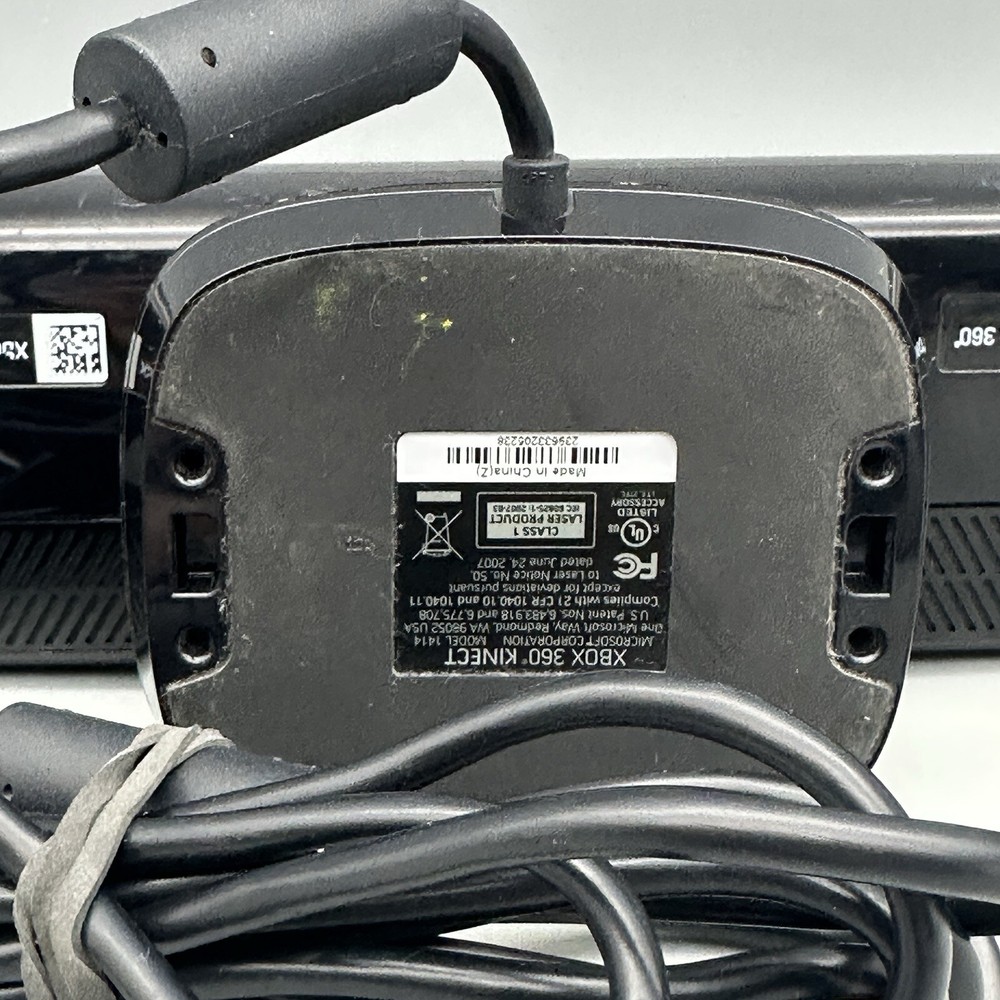 Microsoft Xbox 360 Kinect Sensor Bar 1414 w/ Kinect Adventures Game | TESTED