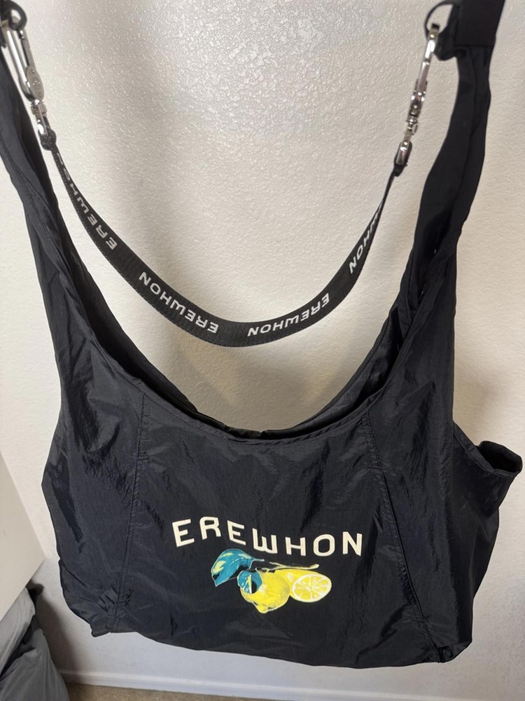 Lululemon Erewhon Shopper & Strap