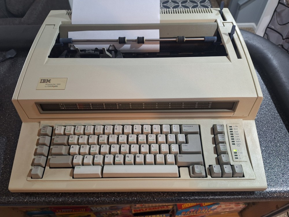IBM Wheelwriter Lexmark 1000 Typewriter TESTED WORKING