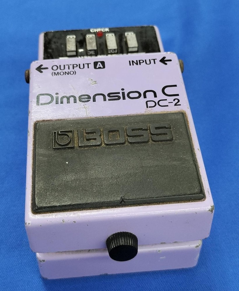 BOSS DC-2 Chorus Guitar Effects Pedal Used