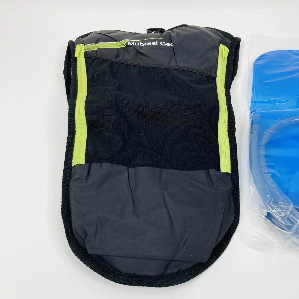 Mubasel Gear Hydration Pack Backpack With 2L Bladder Black New
