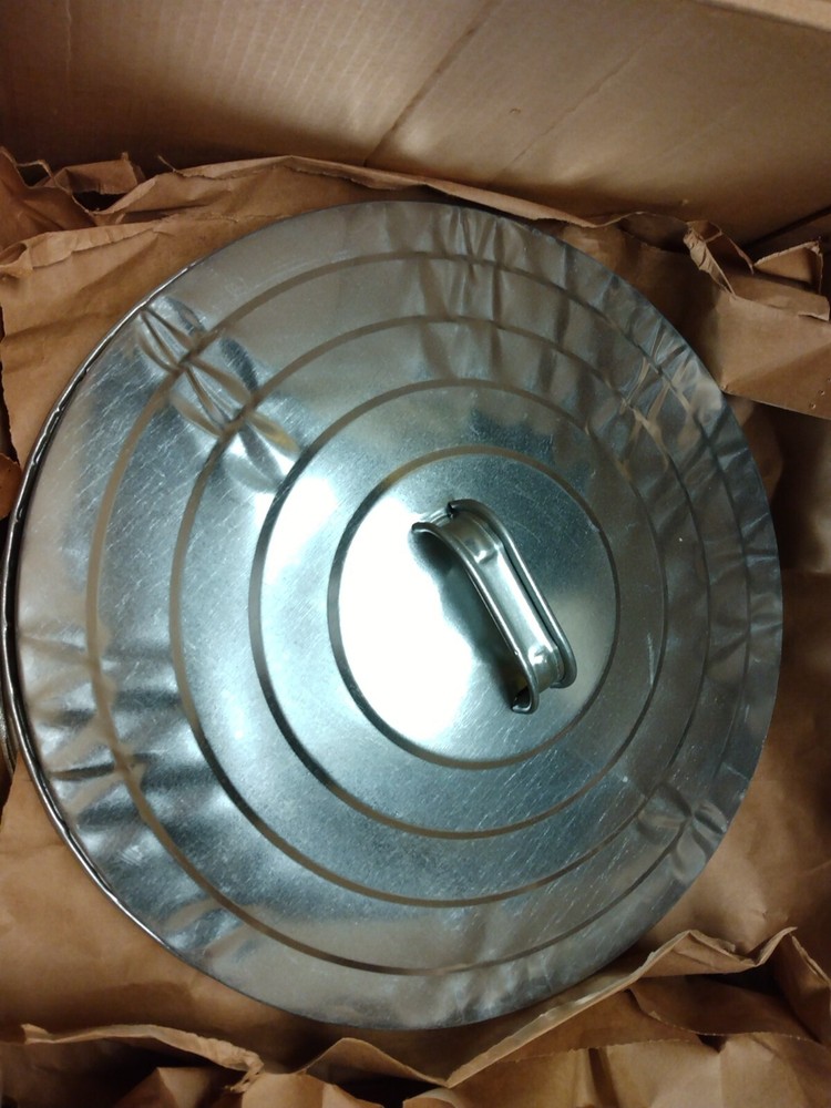 BEHRENS 10 Gallon Replacement Trash Can Lid #38109