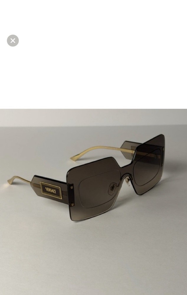 Versace Mod 2277 1002/6l Sunglasses New. Authentic