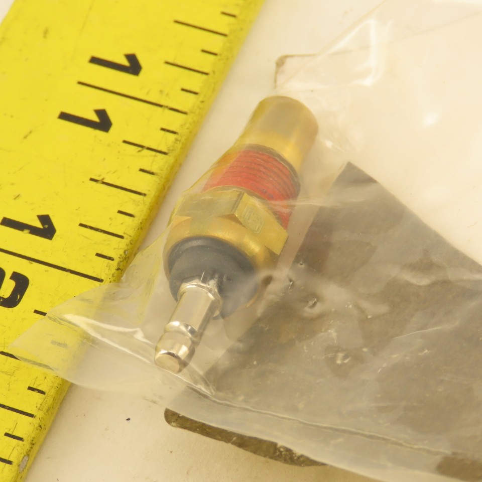 Yale 901303837 Forklift Engine Coolant Sender Unit OEM