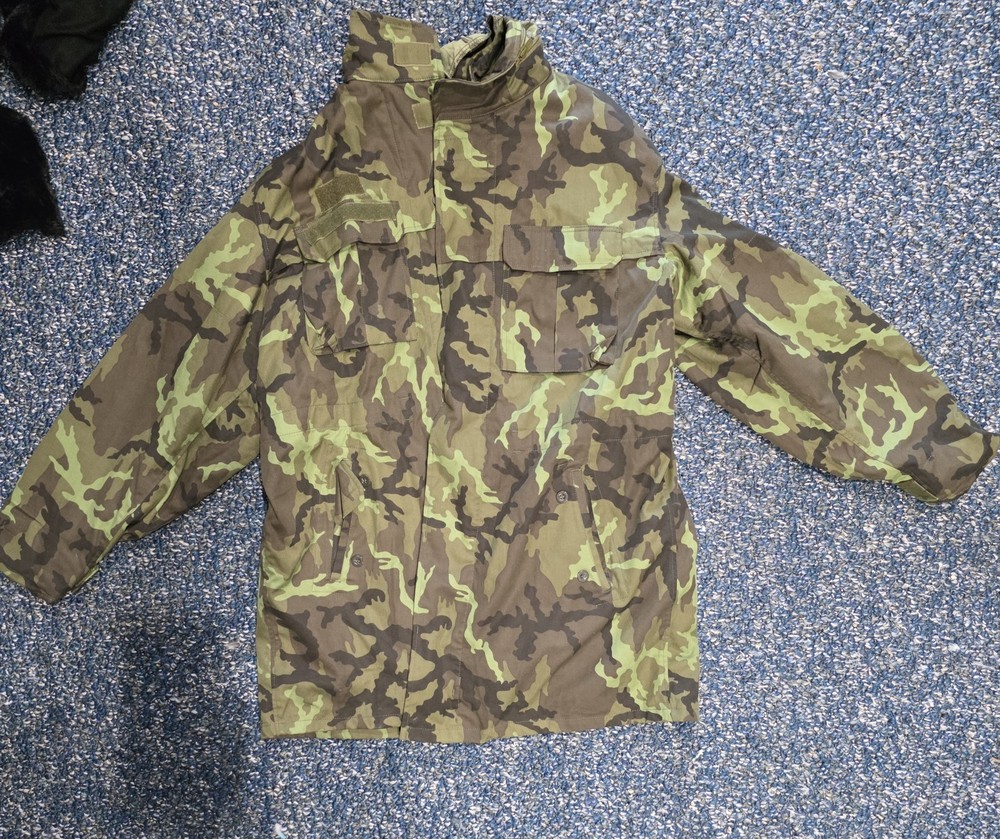 2 FOR 1 army Camo Jackets