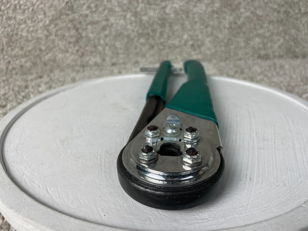 Astro Tool Corp 615466 Micro Thread Adjustable Crimp Tool Green
