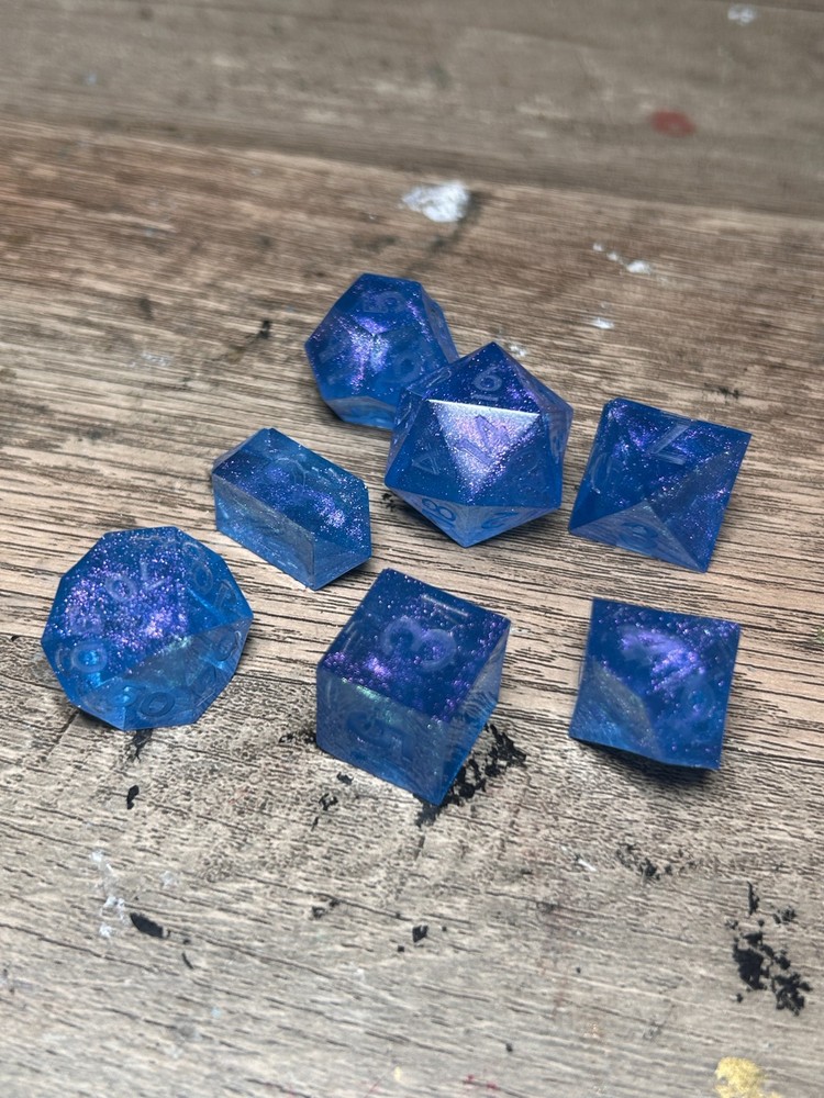 RAW* Dice: Grape Color-Shift _ Resin-Cast Dice Set  *See Description* D&D
