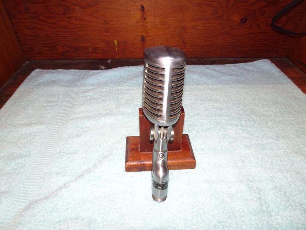 ASTATIC 77L DYNAMIC MICROPHONE Not Tested.