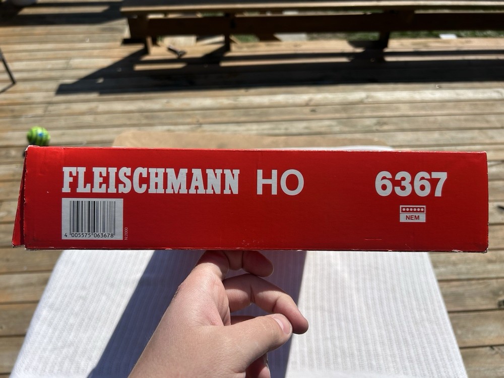 Fleischmann HO 6367 ‘Regional Express’ Starter Set NEM - (EXCELLENT BOXED)