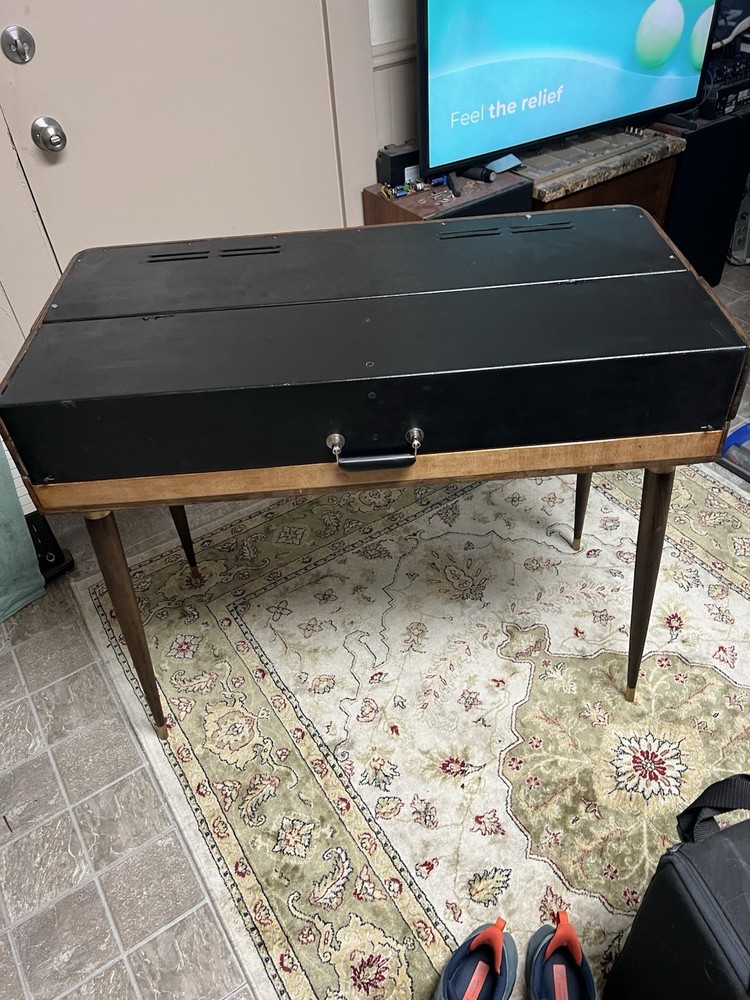 Wurlitzer Electric Piano 120