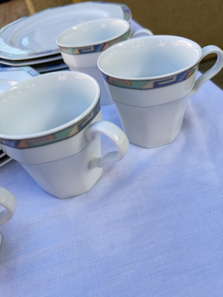 Christopher Stuart Southwest Porcelain Dinnerware Serve 4 (20 pieces )