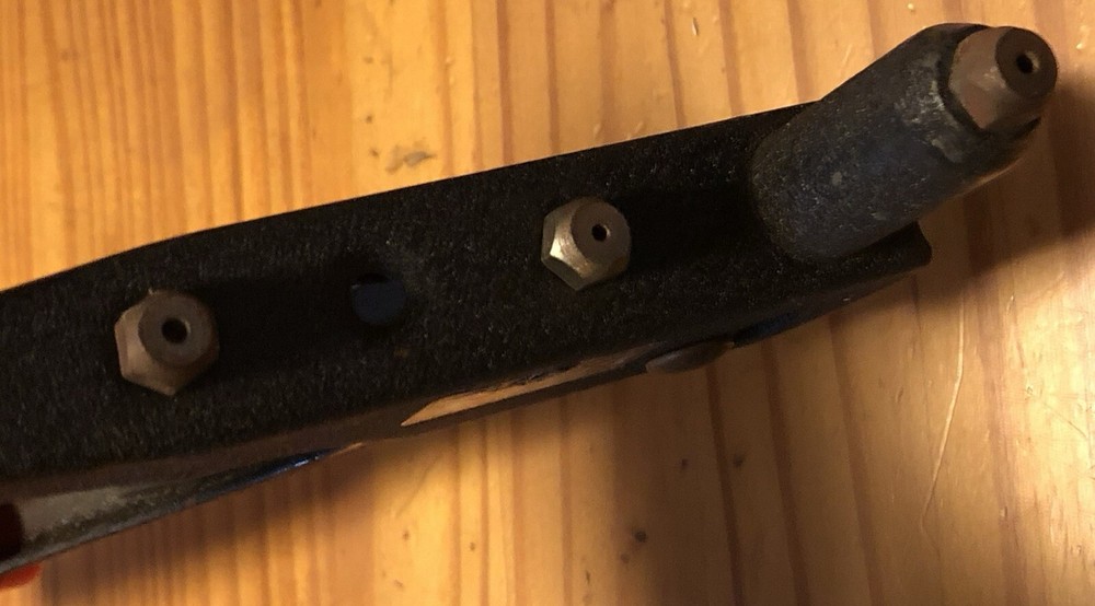 Manual Rivet Tool Black Vk08