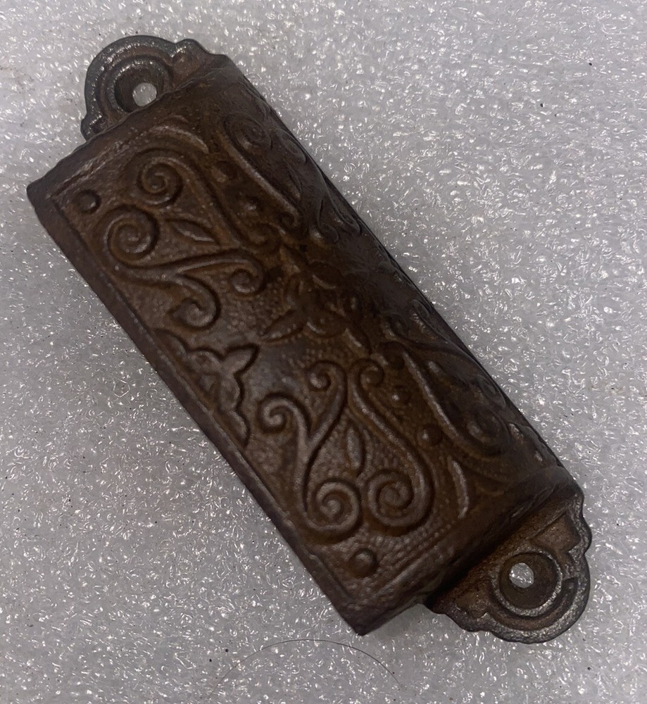 ANTIQUE EastLake Cast Iron Kitchen Cabinet Handle PULLER
