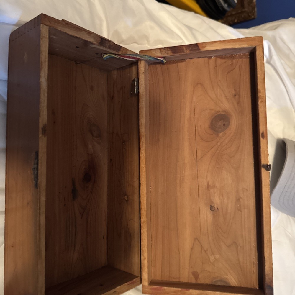 Vintage Sm Chest