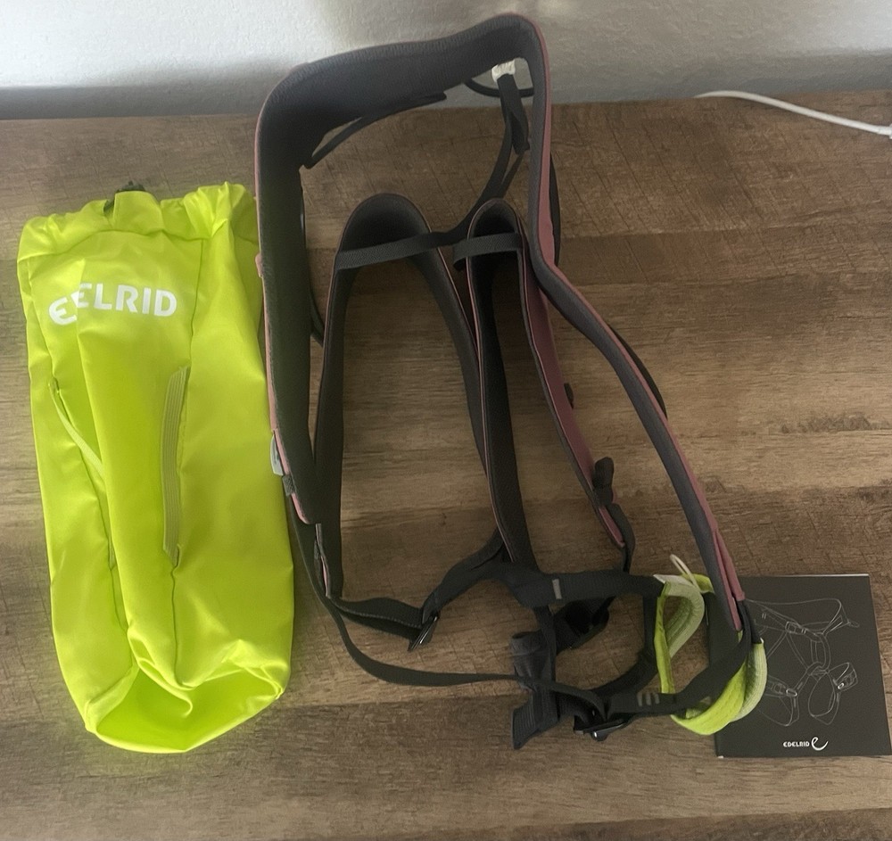 Edelrid Autana Rock Climbing Harness Raspberry Size Medium New With Tags
