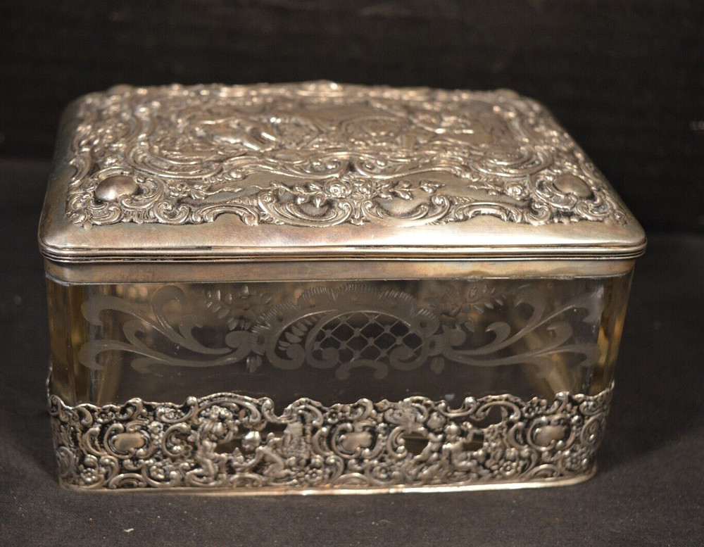Silver Top Engraved Glass Box