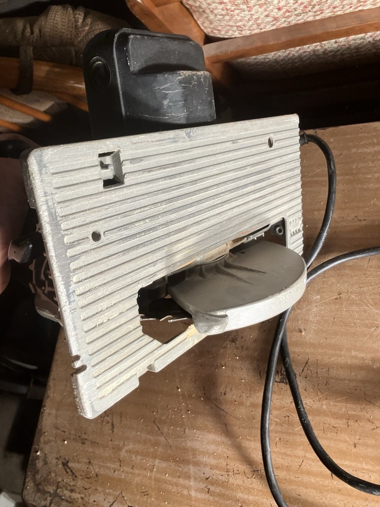 Porter Cable Circular Saw with Hard Case