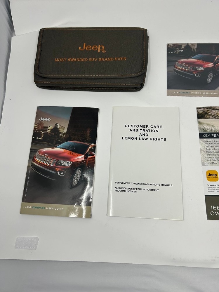 2016 Jeep Compass Owner's Manual Set