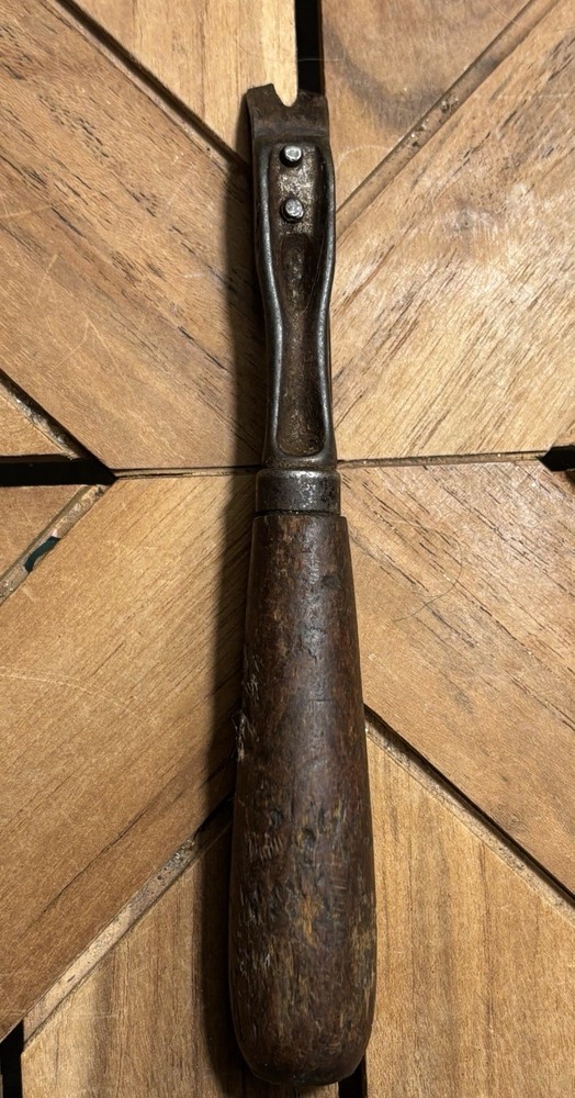 Vintage Wood Handle Nail & Tack Puller