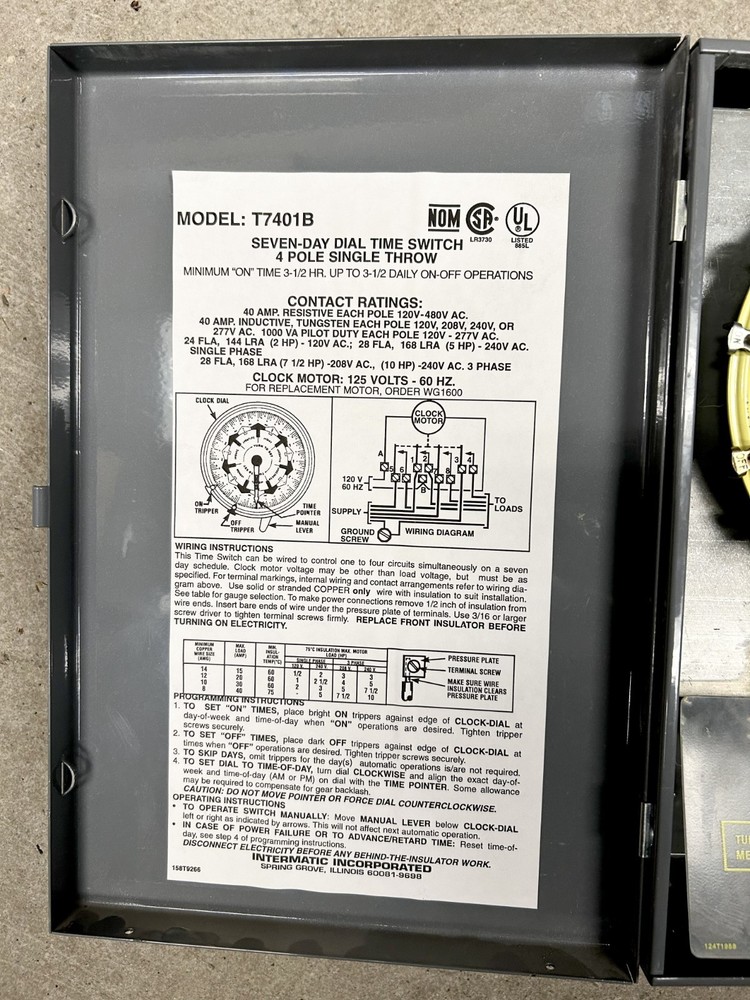 INTERMATIC T7401B 7-day, 4-pole Timer Switch