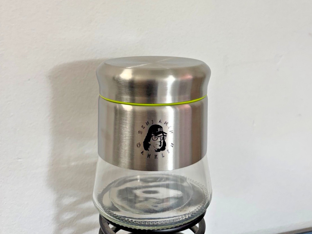 Benjamin Danklin Smell Proof JAR