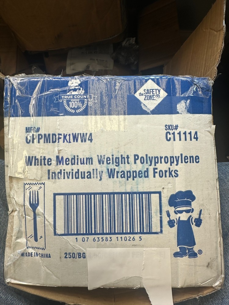 Safety Zone CPPMDFF1WW4 White Medium Weight Polyproylene Fork (Bag of 250) New