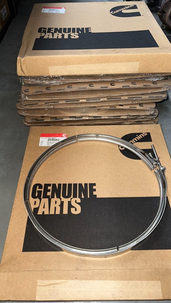 Cummins 2871863 Emissions filter clamp