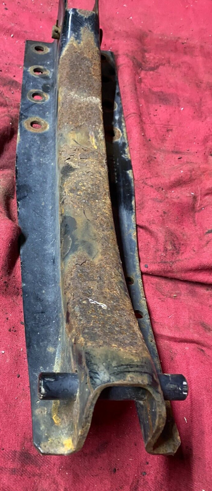 Muffler Mounting Bracket VOLVO 21359582,