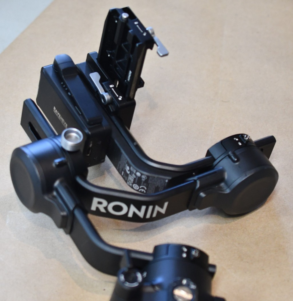 DJI RONIN SC2 RSC 2 Gimbal Stabilizer 3 Axis