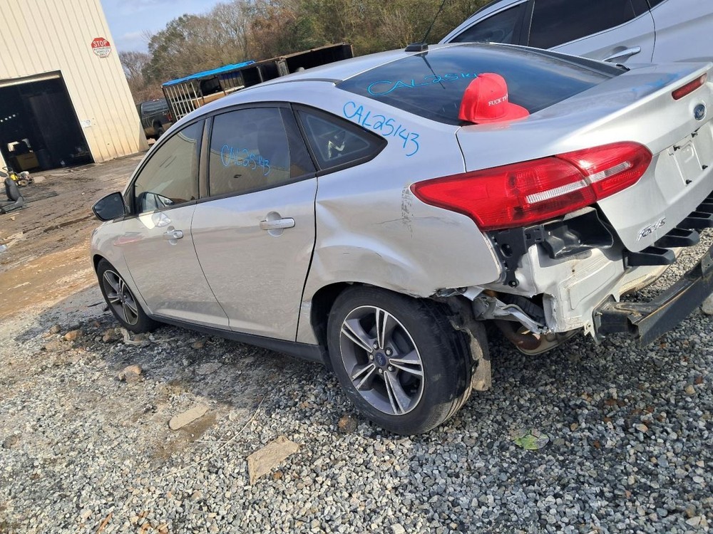 Fuse Box Engine VIN 2 8th Digit Fits 17-18 FOCUS 4892041