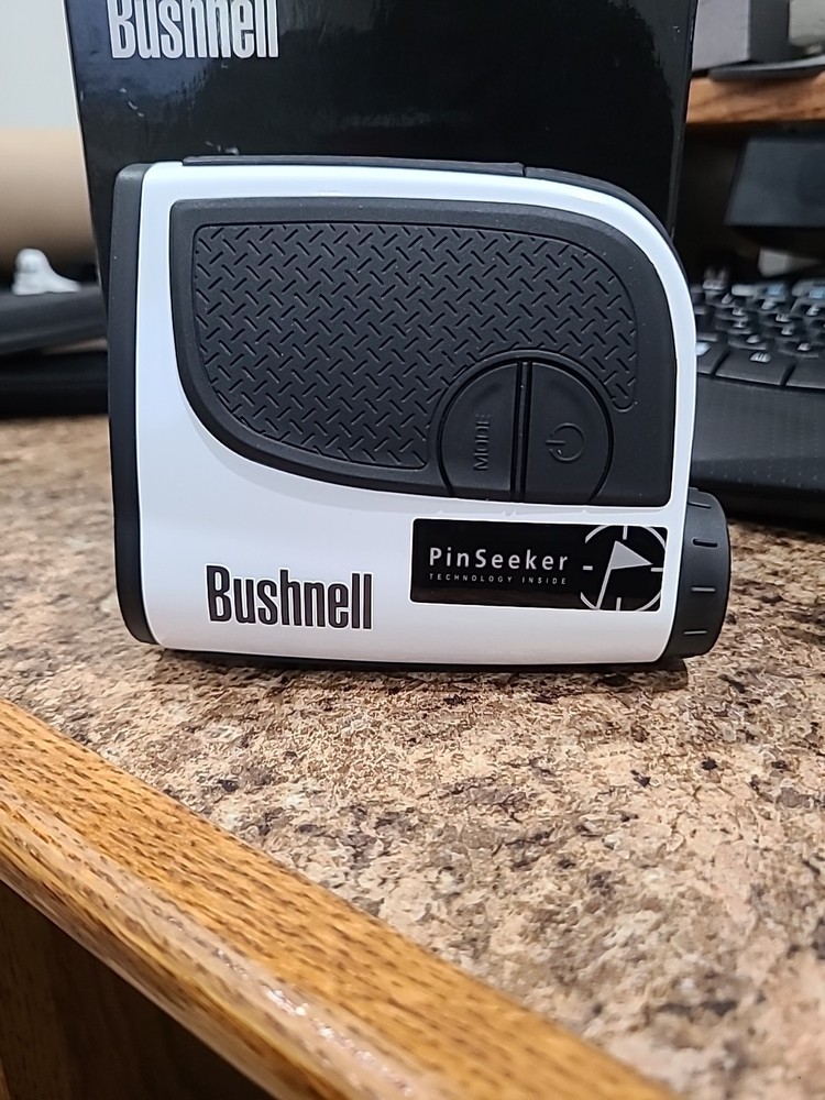 Bushnell Medalist Rangefinder