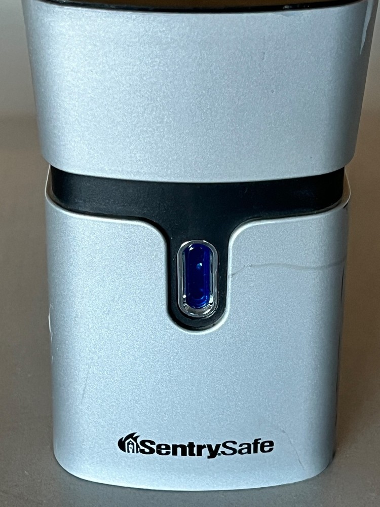SentrySafe Fire-Safe Waterproof 160GB Hard Drive - QA0004 - Tested Work
