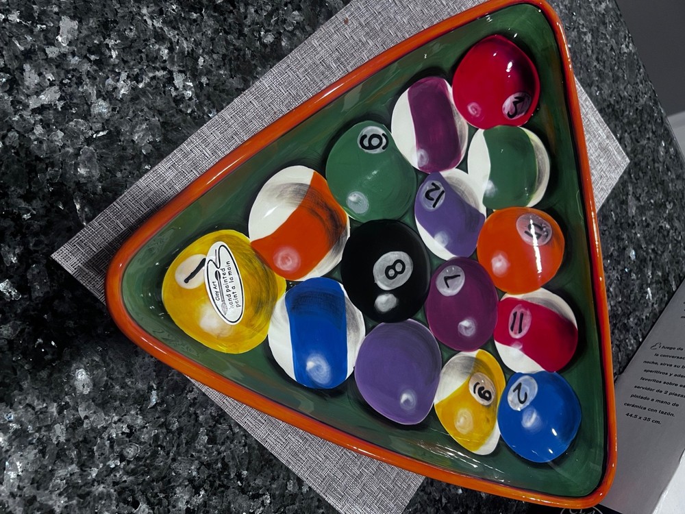 pool table glssses and serving tray