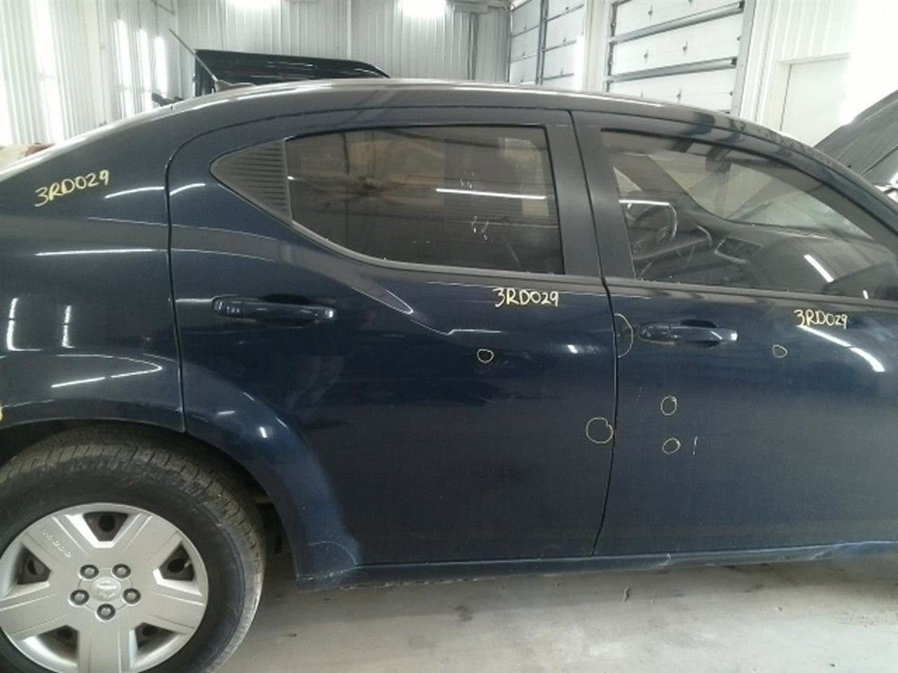 AVENGER 2013 High Mounted Stop Light 104834162