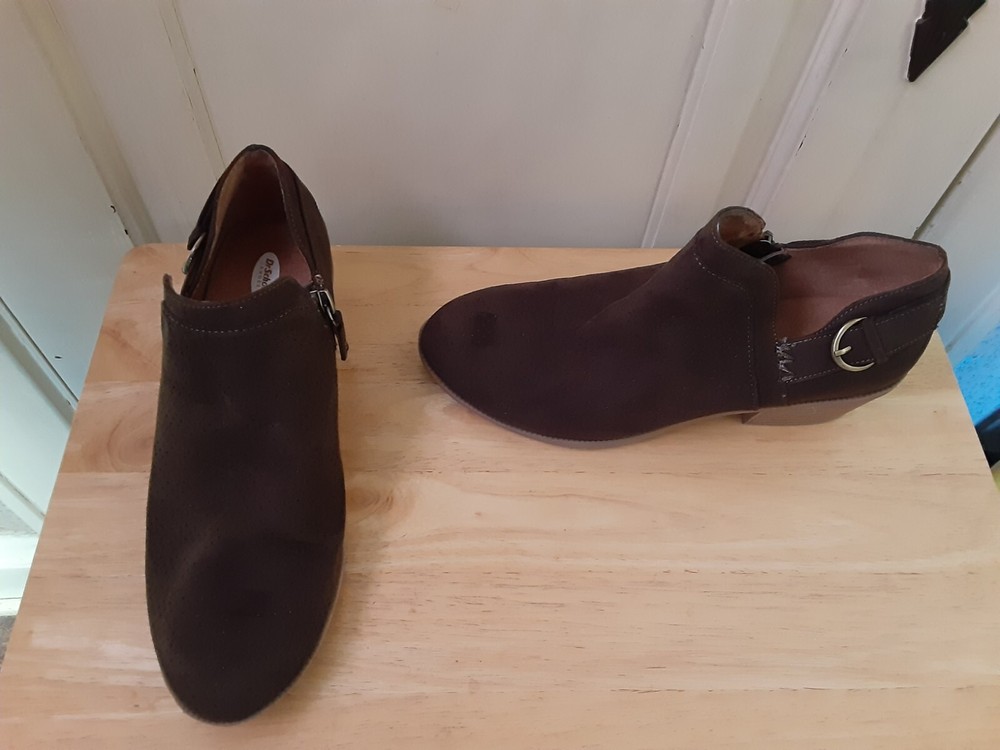 Dr. Scholl's Woman's Ankle Shooties Size 7.5