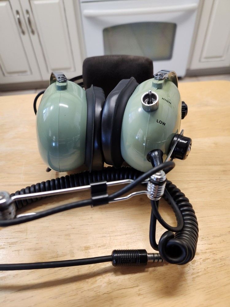 David Clark H10-66 Aviation Headset