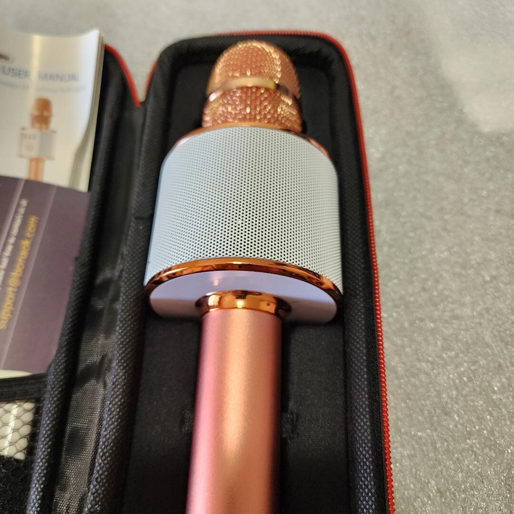 BONNOK WIRELESS BLUETOOTH KARAOKE MICROPHONE