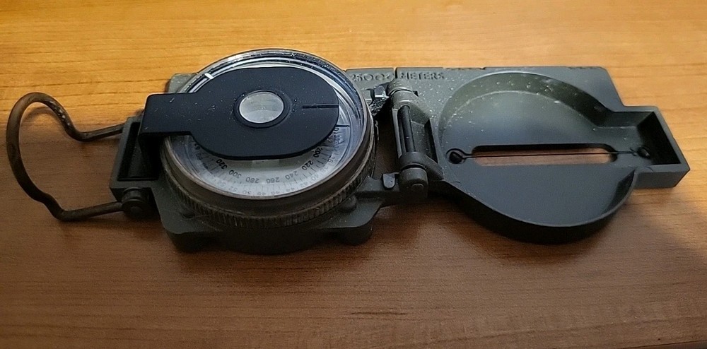 Compass Vintage 1:25000 Meters Precise Pathfinder