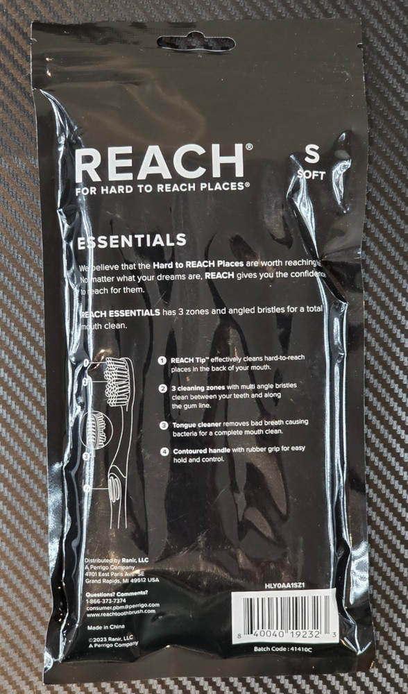 Reach Essentials Toothbrushes Value Pack Soft 6 Count With 5 Free Brush Caps