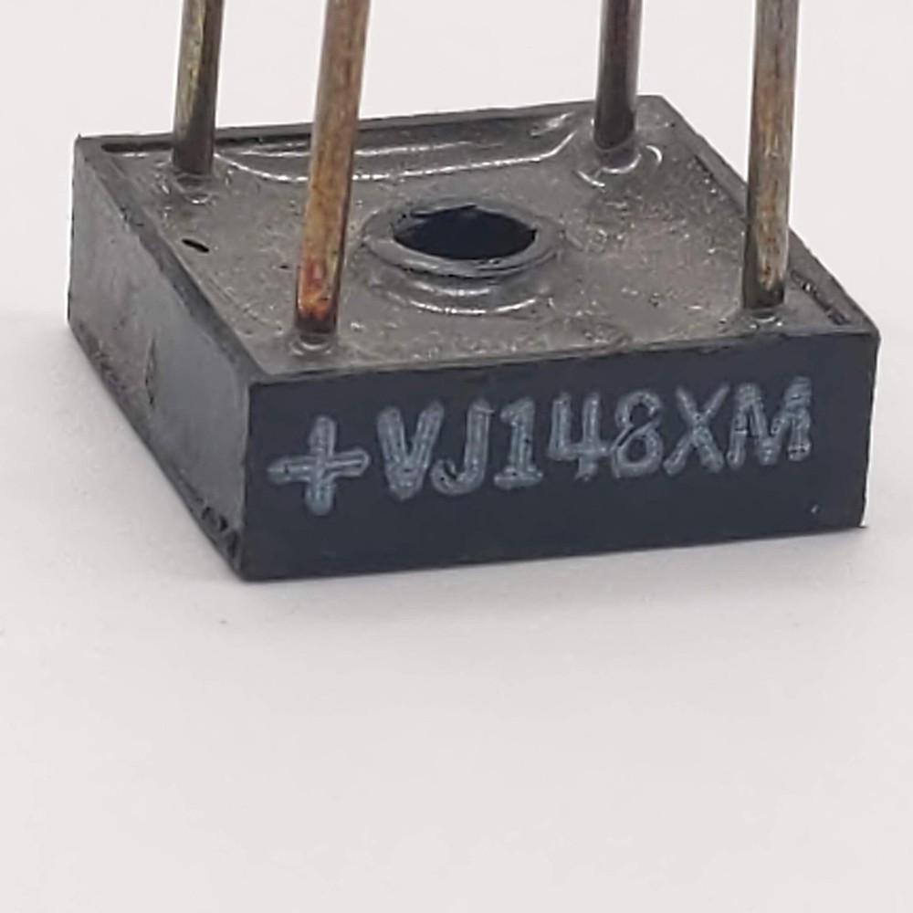 +VJ148XM 10 A, 100 V, SILICON, BRIDGE RECTIFIER DIODE