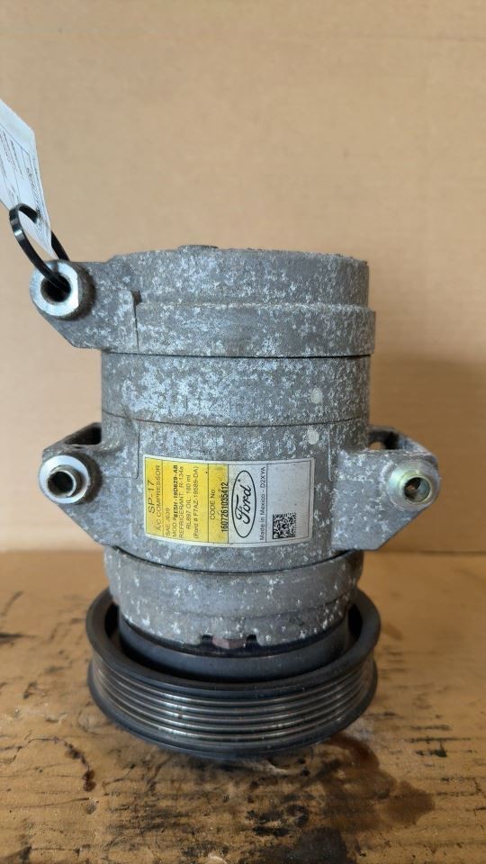 FUSION 2012 Fuse Box Cabin 6591