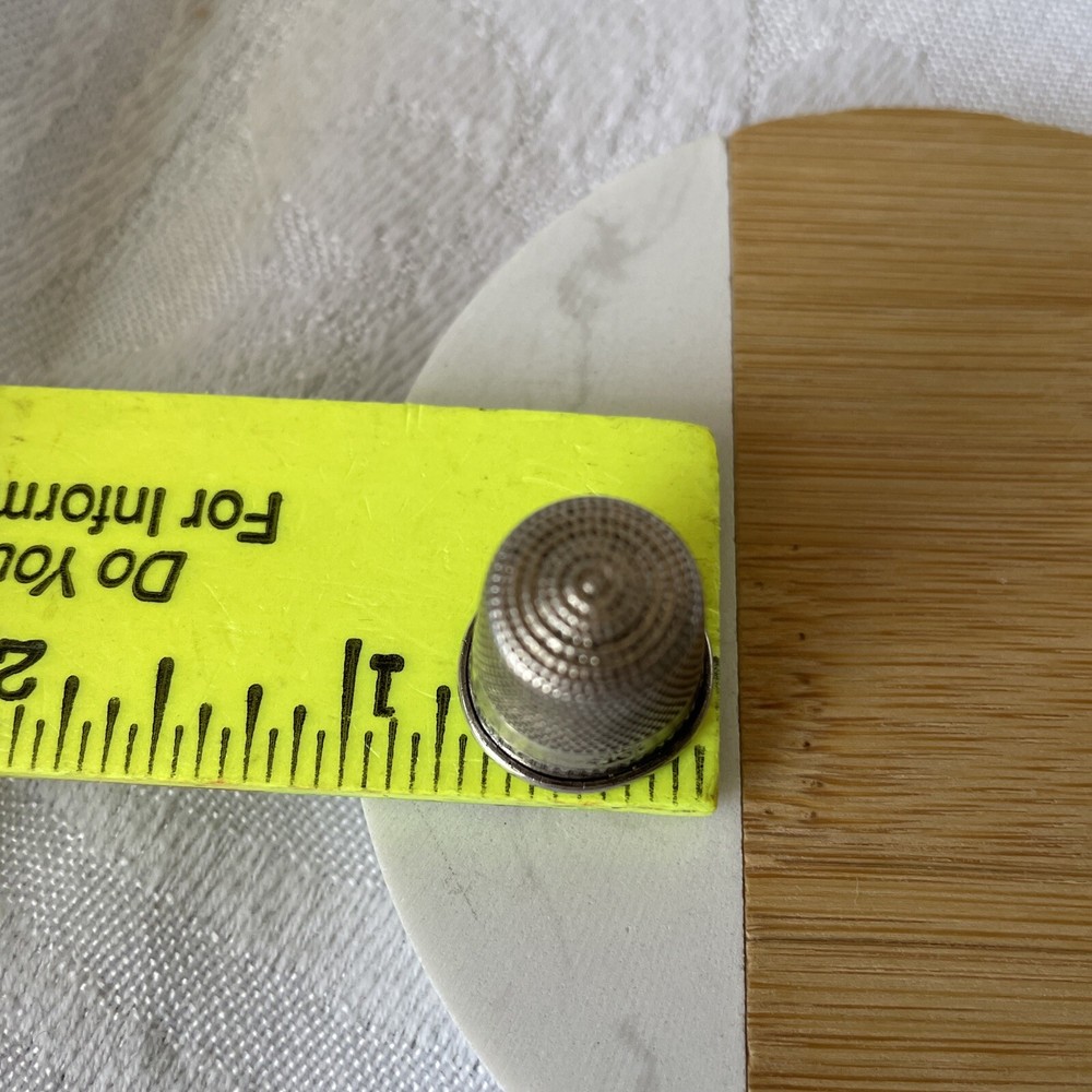 Antique Sheffield Daisy Dots Size 10 Sterling Silver Thimble 2.6 Grams