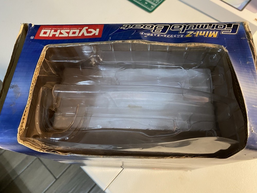 Kyosho Mini-Z Formula Boat