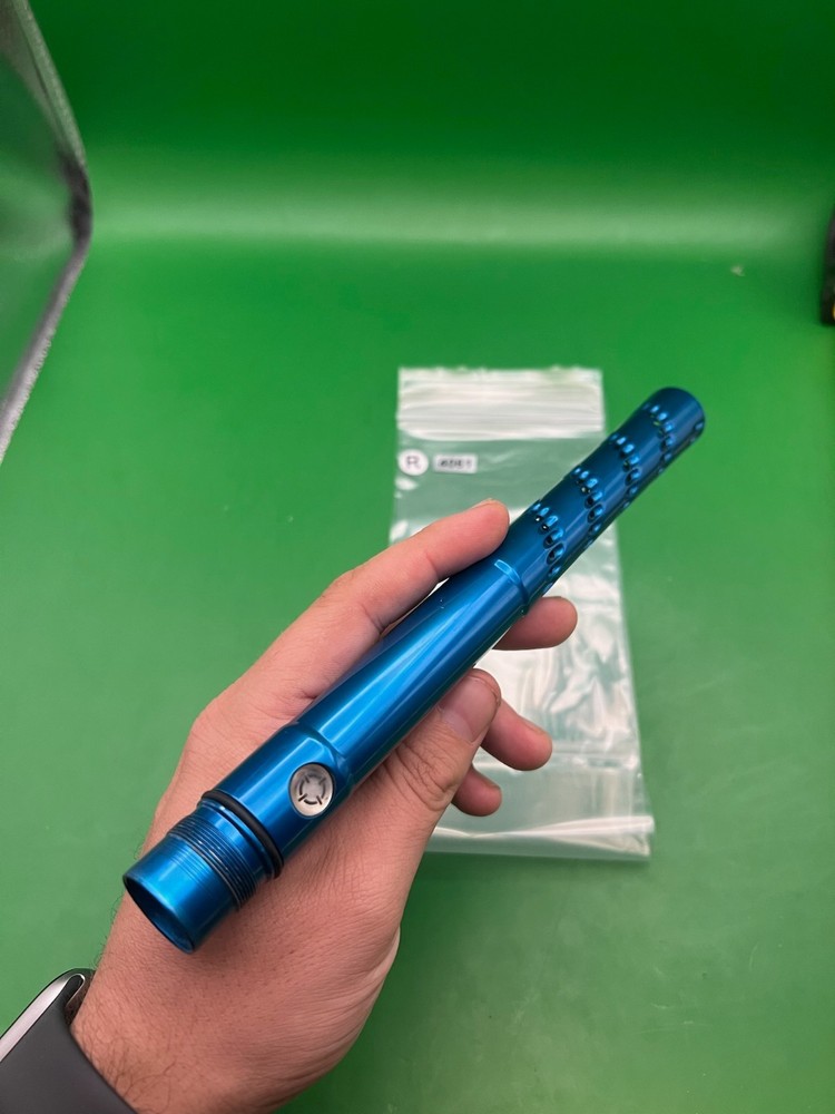 Freak Tear Drop Blue Tip