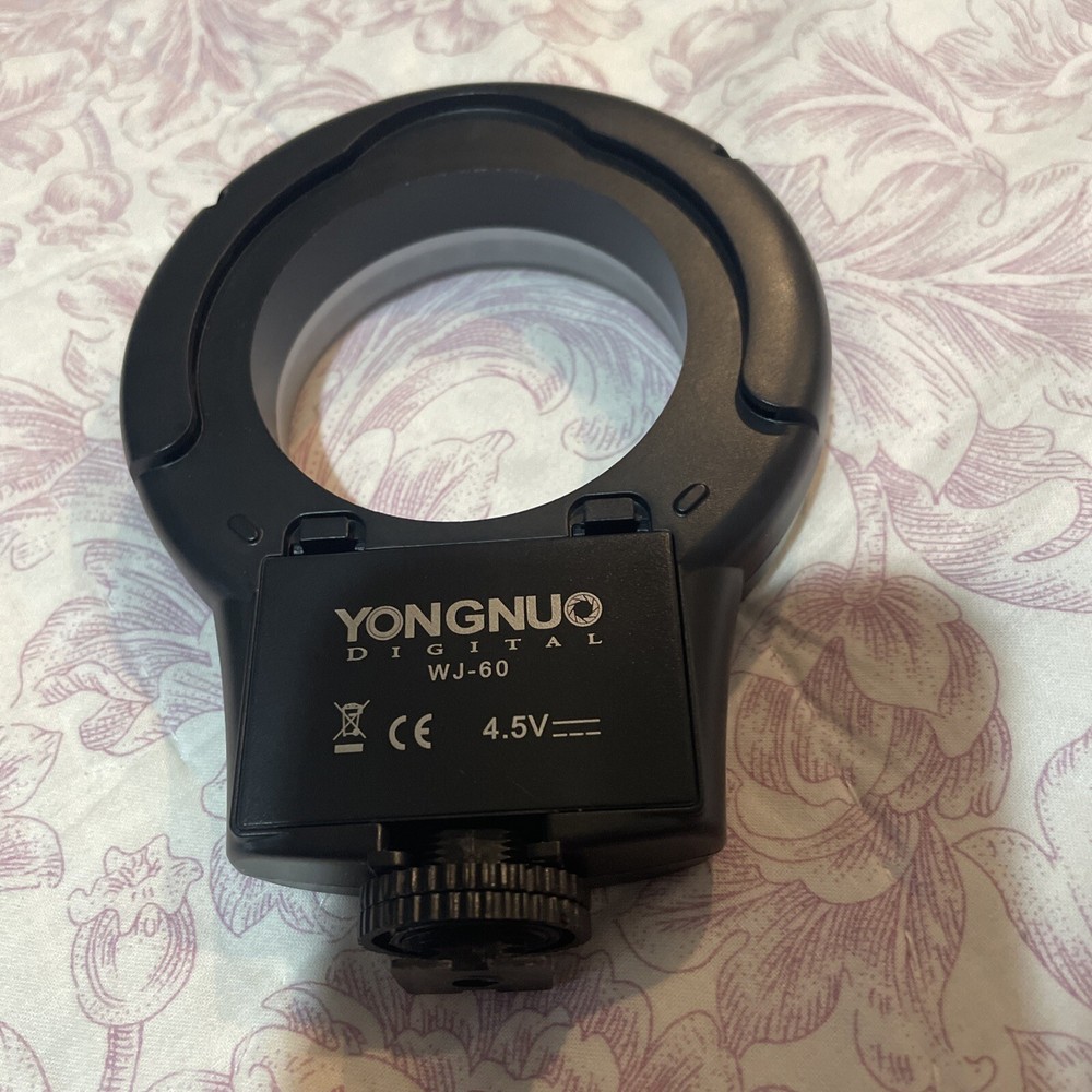 Yongnuo Digital Light Ring