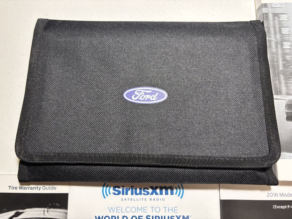2016 Ford Focus Owners Manual OEM Complete Set