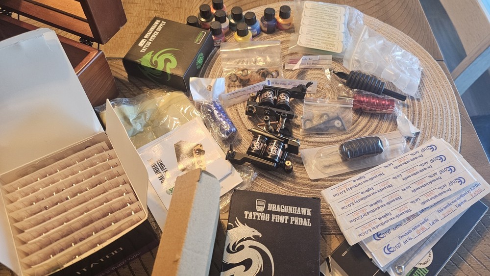 DRAGONHAWK TRADITIONAL TATTOO KIT OPEN BOX UNTESTED/PARTS READ DESCRIPTION